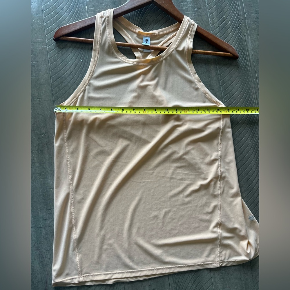Athleta Ultimate Train Racerback Tank in Coral Volt size Small - Picture 8 of 10